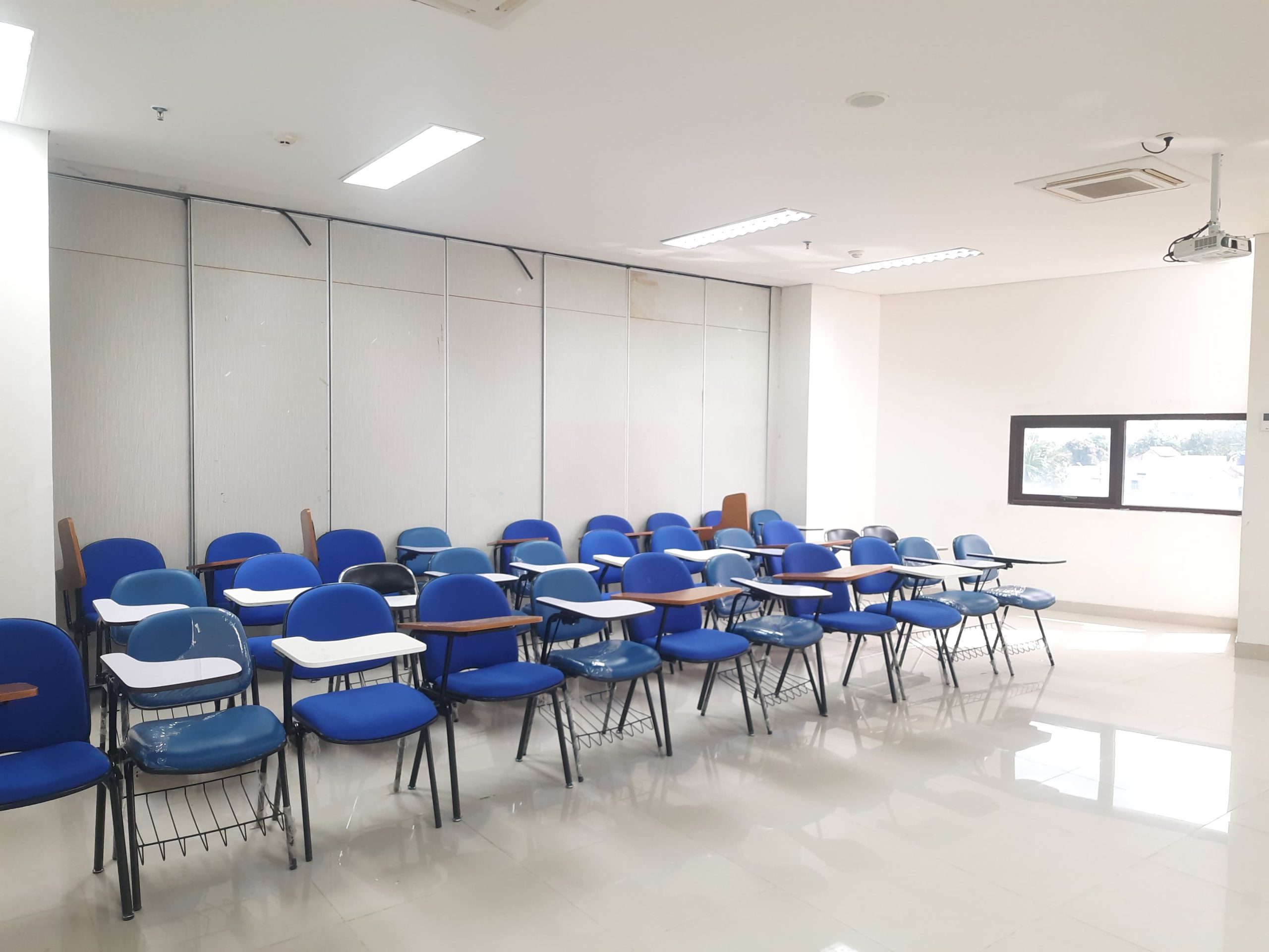 Ruang Kelas (3)